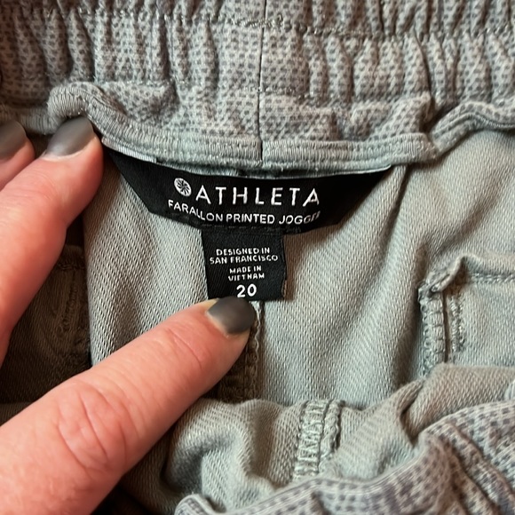 Athleta Women's Farallon Printed Jogger Spliced Magic Metropolis Grey Plus Size - Picture 3 of 6